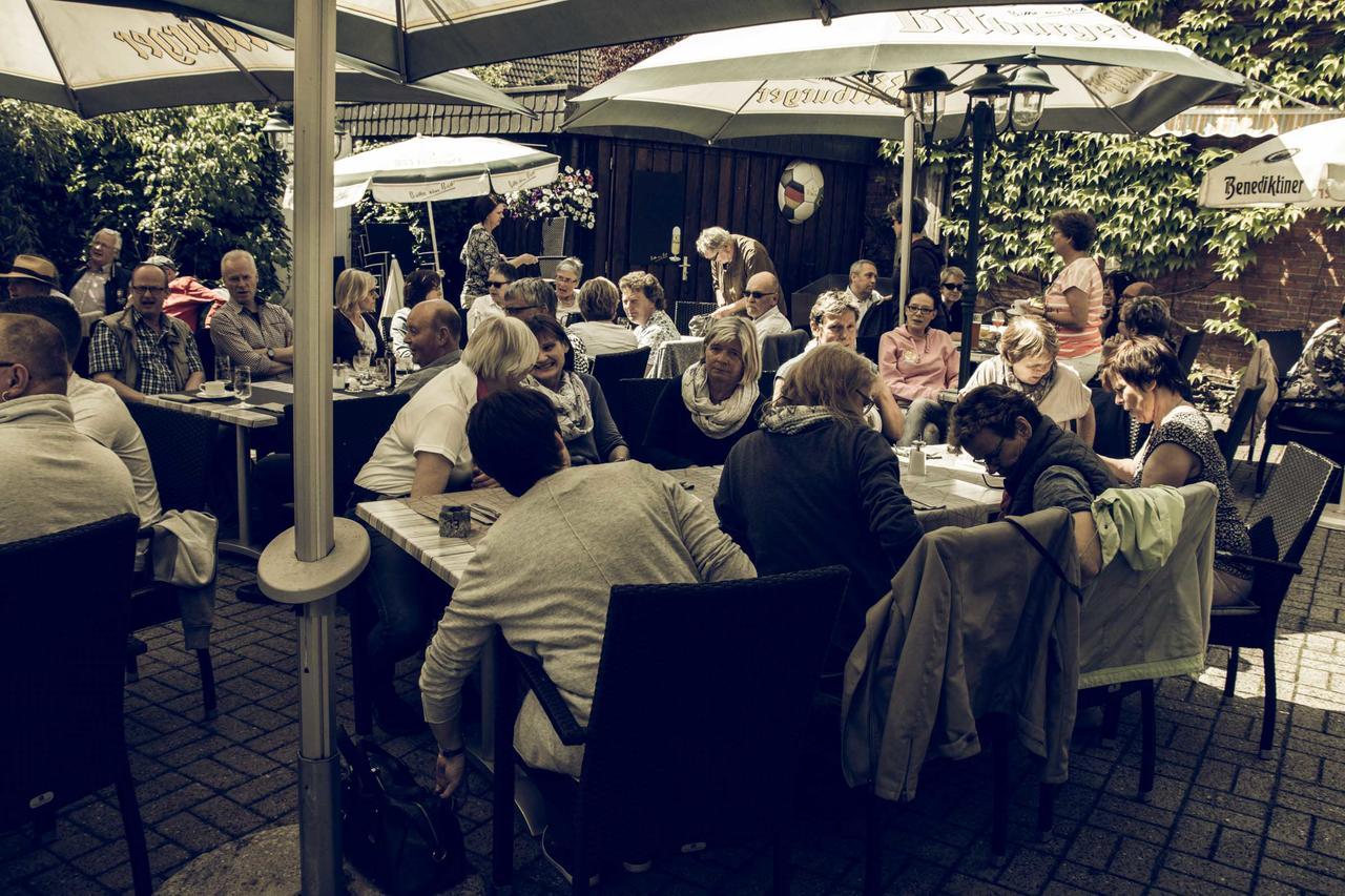 Hotel Gasthof Zur Post 센덴호스트 외부 사진