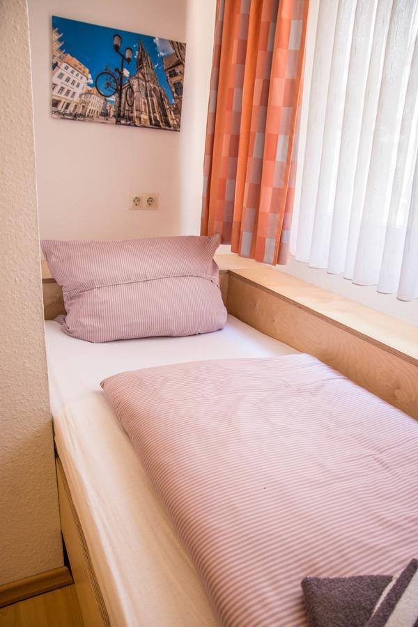 Hotel Gasthof Zur Post 센덴호스트 외부 사진